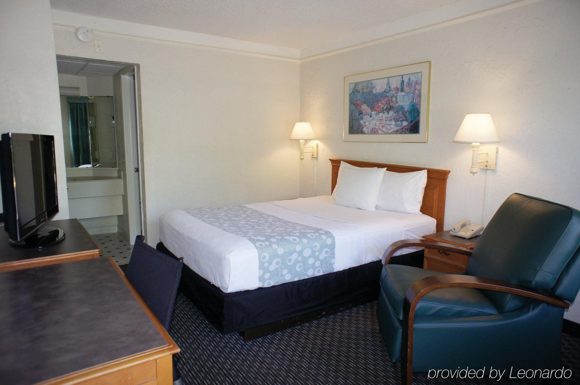 Red Roof Inn Tampa Bay - St. Petersburg Dış mekan fotoğraf